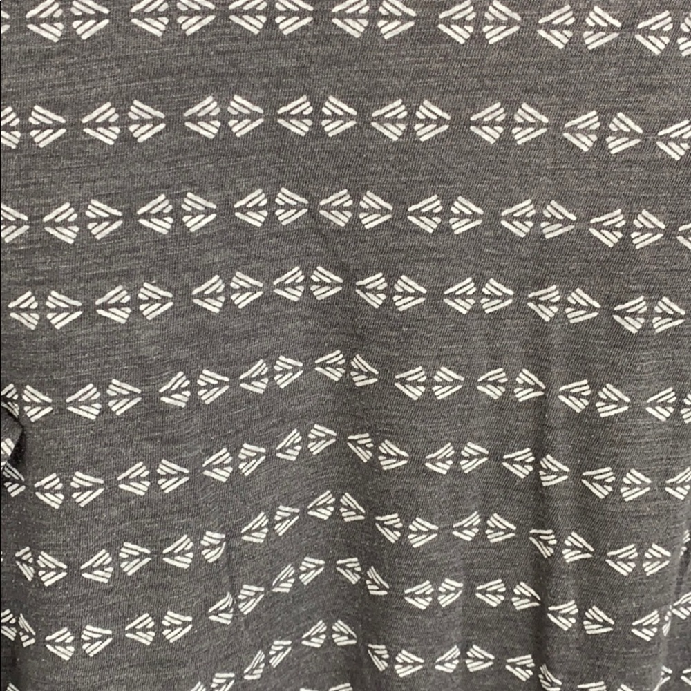 𝅺long sleeve T - Picture 3 of 5